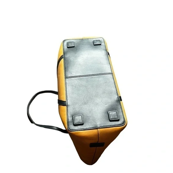 ▶️ Tumi ◀️ Leather Santa Monica Sycamore Tote - Picture 15 of 17